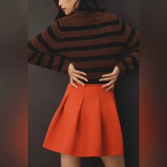 NWT Size S - Anthropologie Pleated Scuba Mini Skirt - Picture 4 of 11